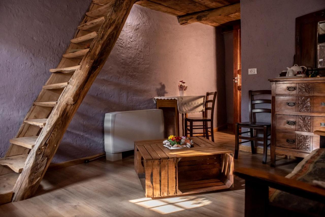 Agribenessere Agli Abatti Barge Dış mekan fotoğraf